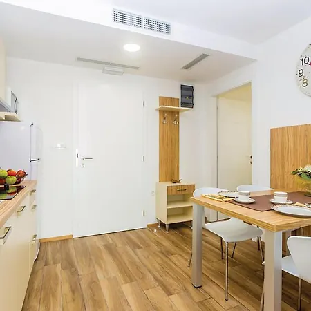 Apartmán Gorgeous In With Wifi *